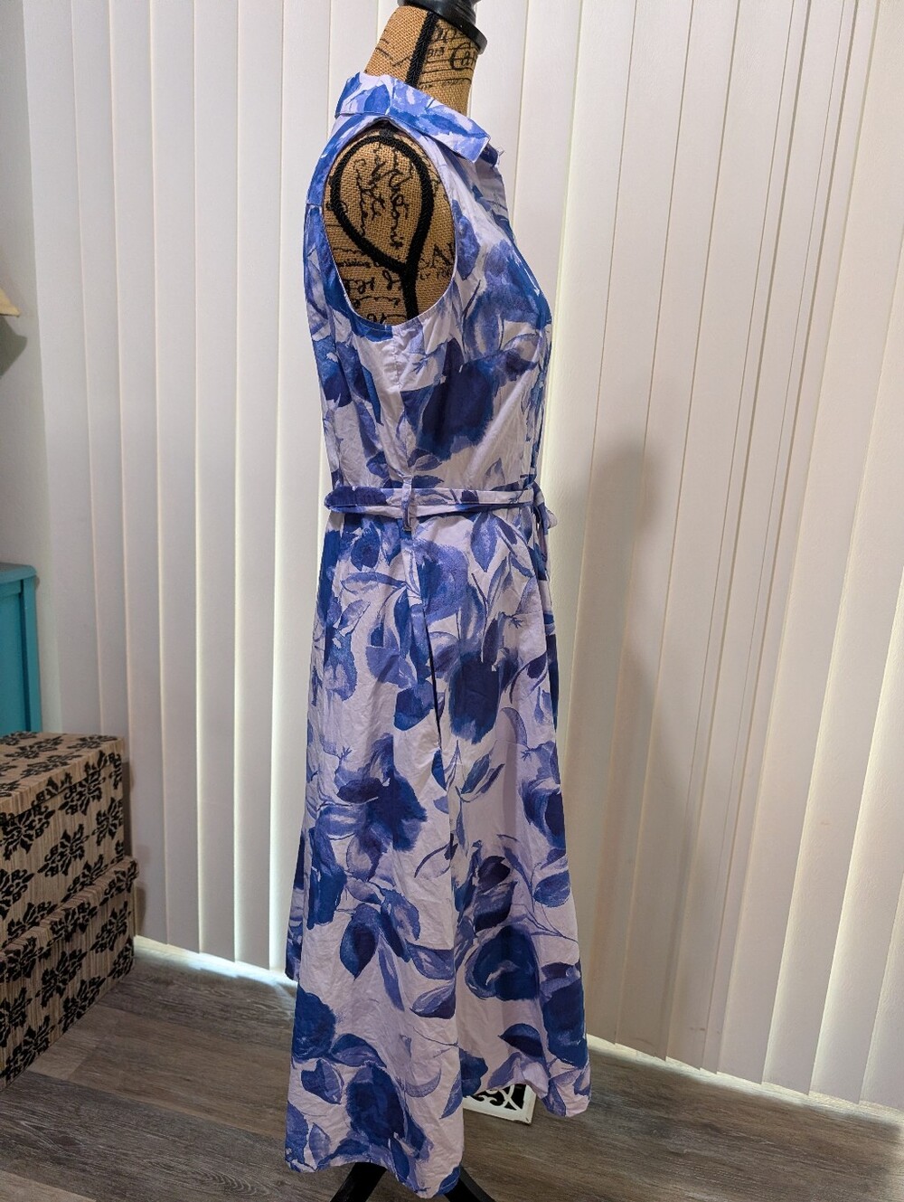Calvin Klein Blue Floral Cotton Sleeveless Shirtdress Dress - Picture 3 of 5